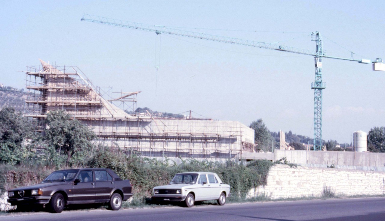 chiesa_in_costruzione.jpg